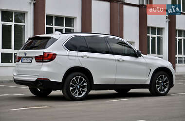 Позашляховик / Кросовер BMW X5 2017 в 