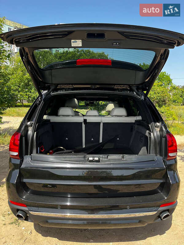 Внедорожник / Кроссовер BMW X5 2016 в Запорожье