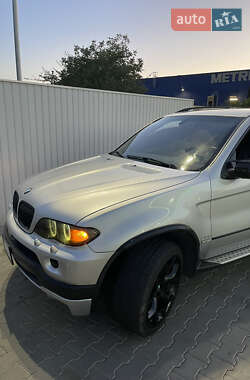 Внедорожник / Кроссовер BMW X5 2004 в 