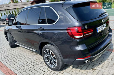 Внедорожник / Кроссовер BMW X5 2015 в 