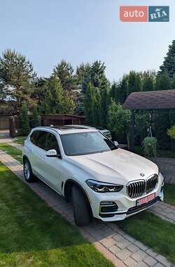 Позашляховик / Кросовер BMW X5 2020 в Луцьку