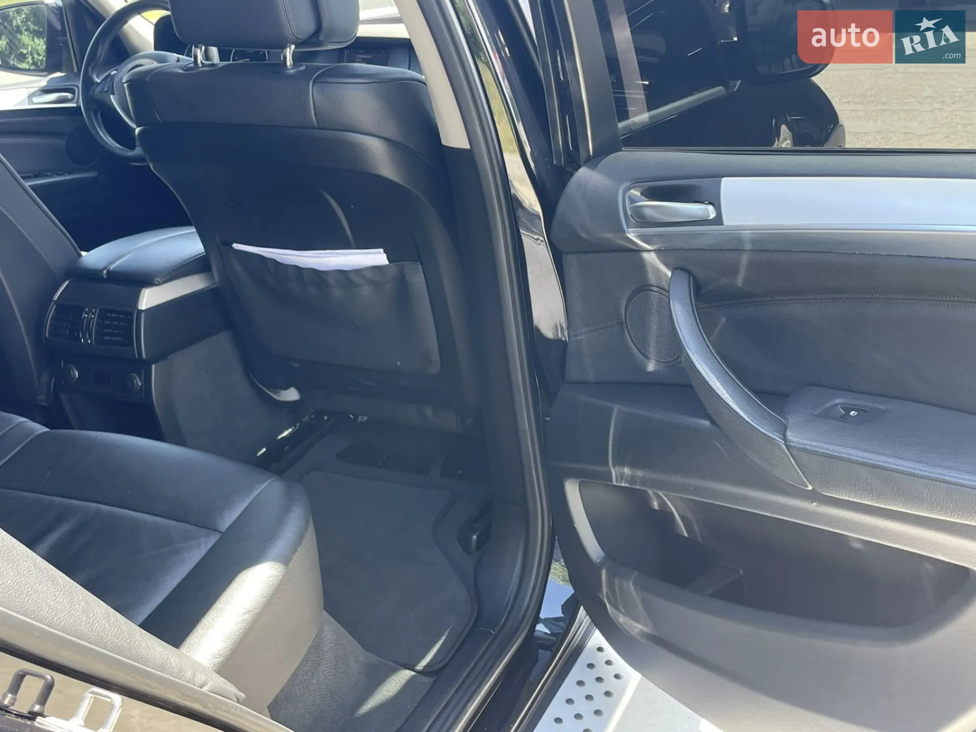 2010 BMW X5 - мініатюра 22