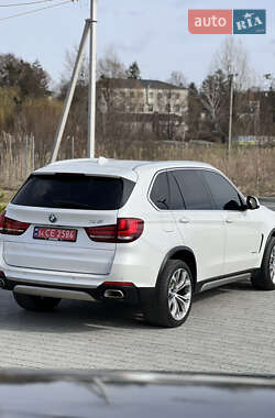 Внедорожник / Кроссовер BMW X5 2017 в 