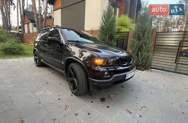 Позашляховик / Кросовер BMW X5 2004 в 