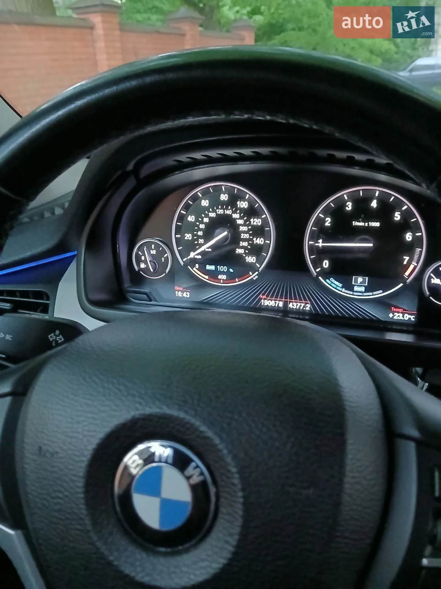 2016 BMW X5 - мініатюра 21