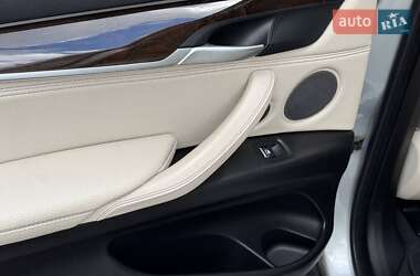 Внедорожник / Кроссовер BMW X5 2015 в 