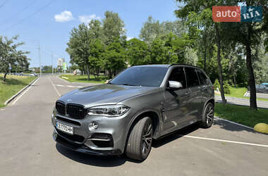 Внедорожник / Кроссовер BMW X5 2015 в 