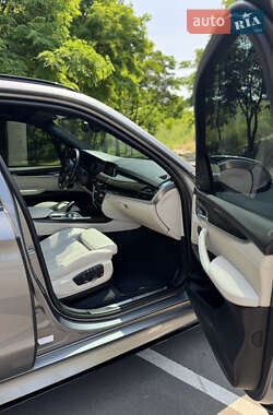Внедорожник / Кроссовер BMW X5 2015 в 