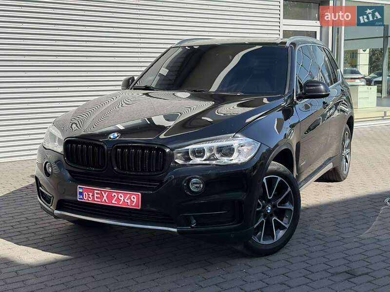 Внедорожник / Кроссовер BMW X5 2017 в Ровно