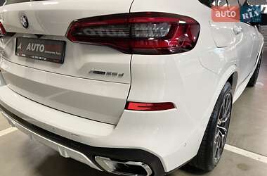 Позашляховик / Кросовер BMW X5 2020 в 