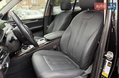 Внедорожник / Кроссовер BMW X5 2015 в 