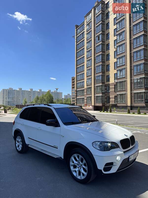 Внедорожник / Кроссовер BMW X5 2011 в Чернигове