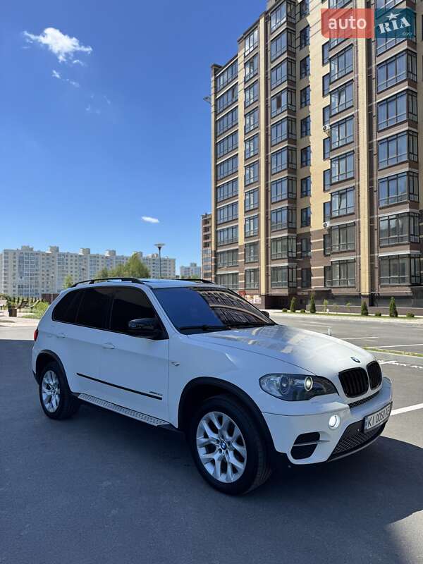 Внедорожник / Кроссовер BMW X5 2011 в Чернигове