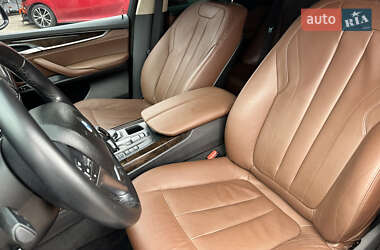 Внедорожник / Кроссовер BMW X5 2014 в 