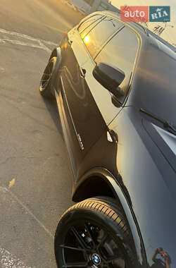 Внедорожник / Кроссовер BMW X5 2010 в 