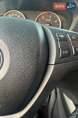 Внедорожник / Кроссовер BMW X5 2010 в 