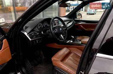 Позашляховик / Кросовер BMW X5 2014 в 