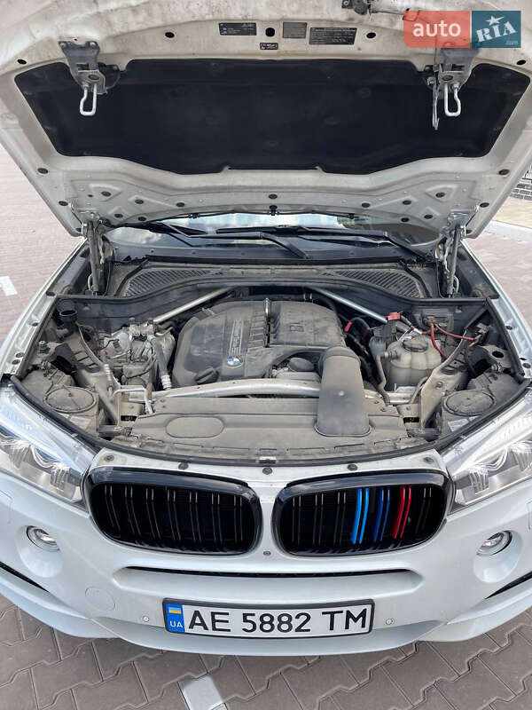 Внедорожник / Кроссовер BMW X5 2015 в Киеве
