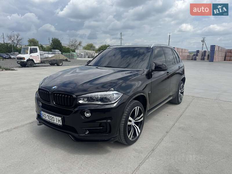 Внедорожник / Кроссовер BMW X5 2014 в 