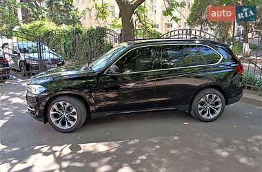 Внедорожник / Кроссовер BMW X5 2015 в 