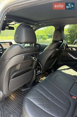 Внедорожник / Кроссовер BMW X5 2022 в 
