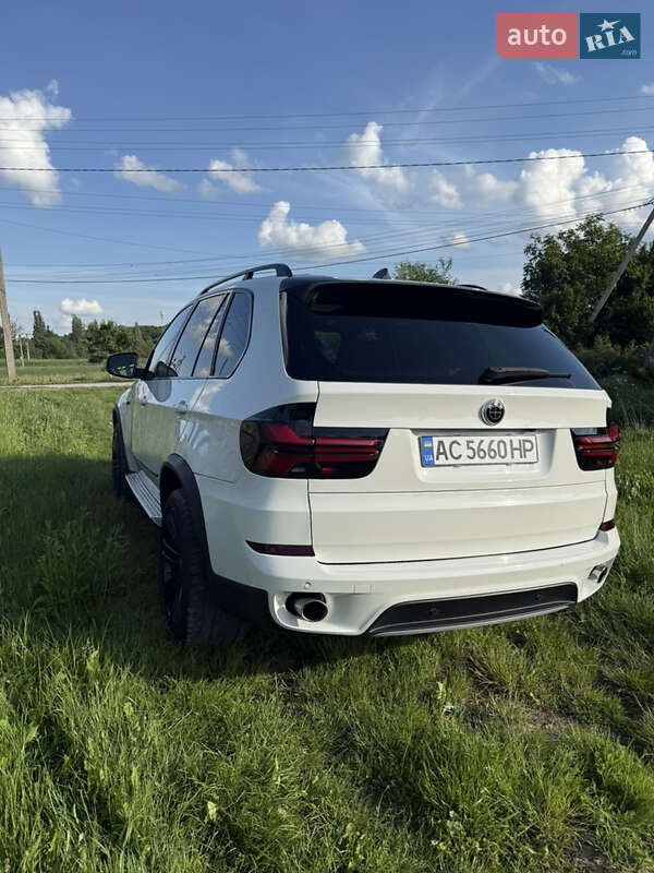 Позашляховик / Кросовер BMW X5 2012 в Луцьку
