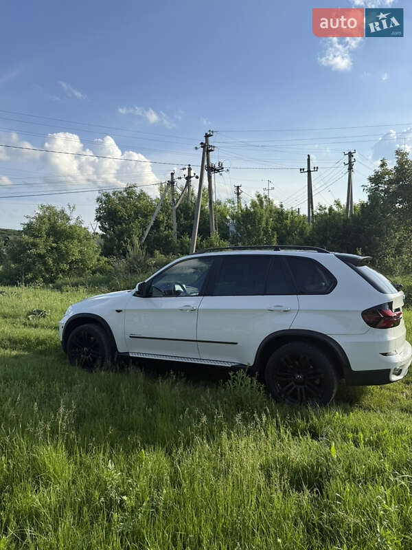 Позашляховик / Кросовер BMW X5 2012 в Луцьку