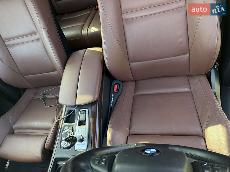 Позашляховик / Кросовер BMW X5 2012 в Луцьку