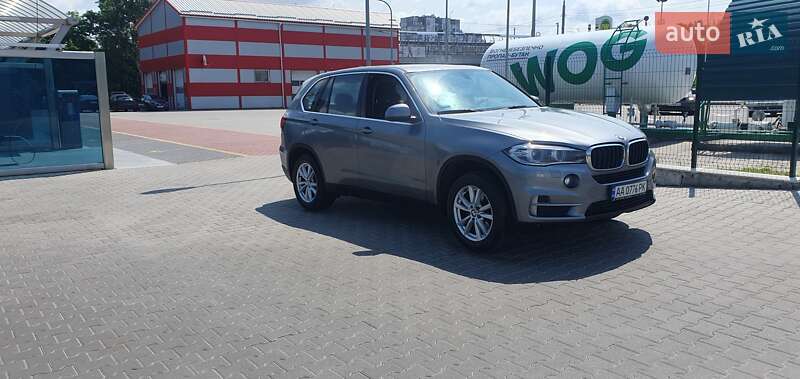 Позашляховик / Кросовер BMW X5 2017 в Києві