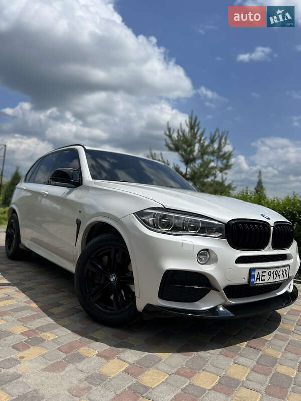 Внедорожник / Кроссовер BMW X5 2013 в Днепре