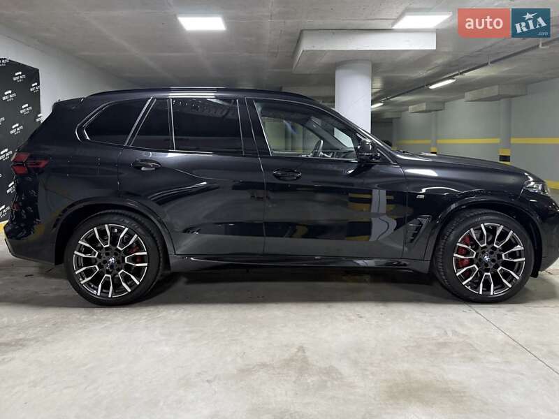 Позашляховик / Кросовер BMW X5 2024 в Києві