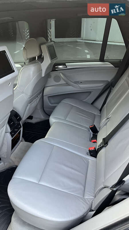 Позашляховик / Кросовер BMW X5 2007 в Києві