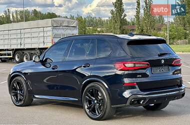 Внедорожник / Кроссовер BMW X5 2019 в 