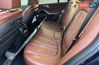 Внедорожник / Кроссовер BMW X5 2019 в 