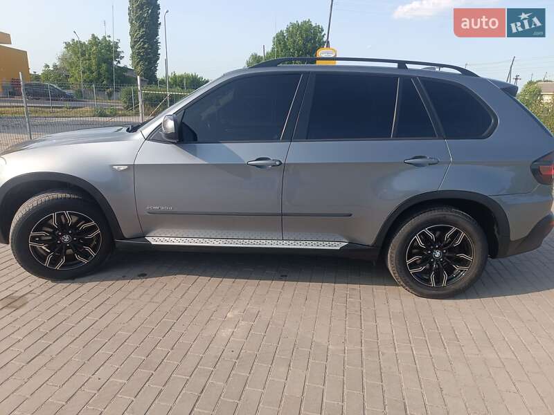 Внедорожник / Кроссовер BMW X5 2009 в Иваничах