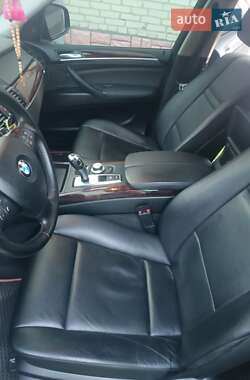 Внедорожник / Кроссовер BMW X5 2009 в 