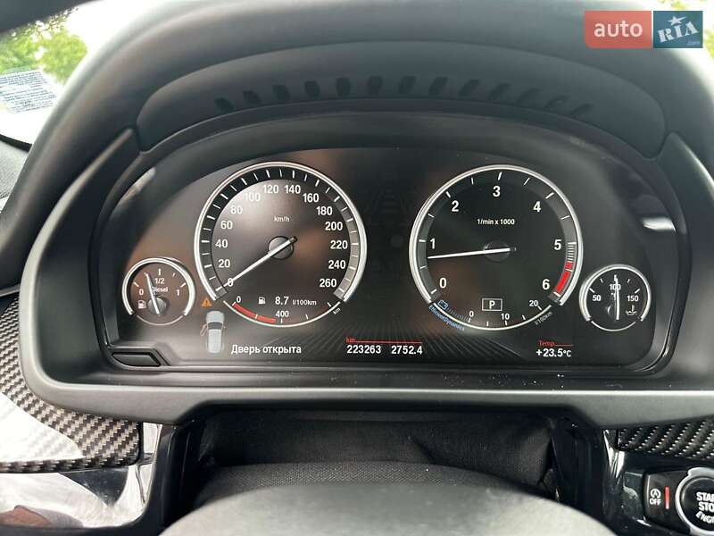 Позашляховик / Кросовер BMW X5 2014 в Сараті