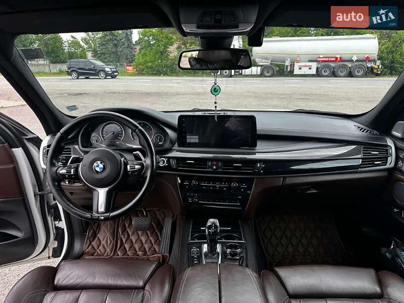 Позашляховик / Кросовер BMW X5 2014 в Сараті