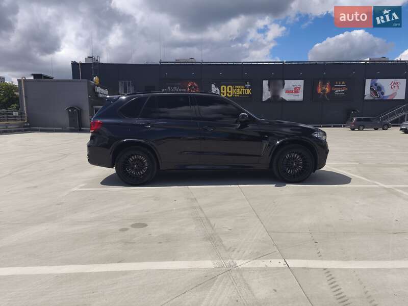 Позашляховик / Кросовер BMW X5 2015 в Києві