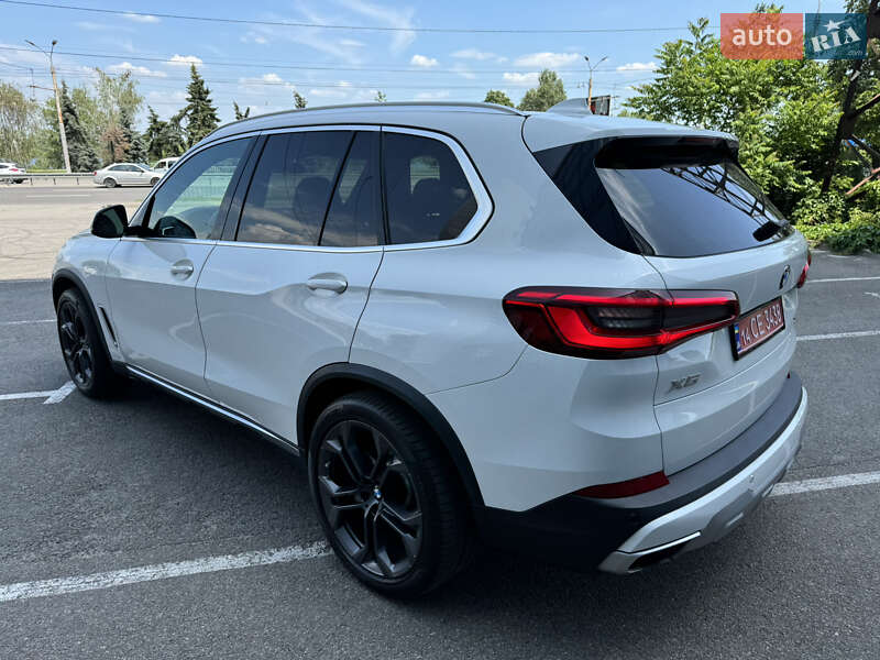 Позашляховик / Кросовер BMW X5 2019 в Дніпрі