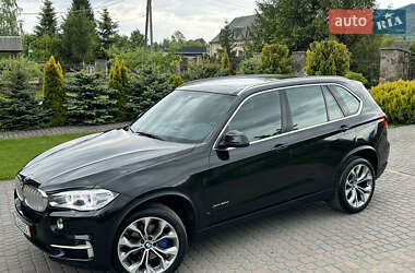Внедорожник / Кроссовер BMW X5 2015 в 