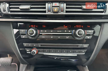 Внедорожник / Кроссовер BMW X5 2015 в 