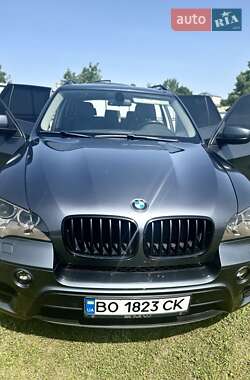 Внедорожник / Кроссовер BMW X5 2011 в 