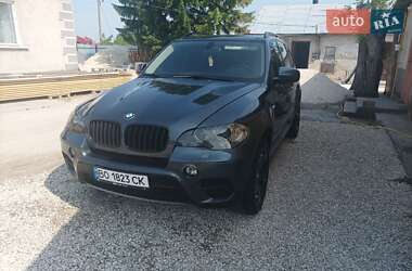 Внедорожник / Кроссовер BMW X5 2011 в 