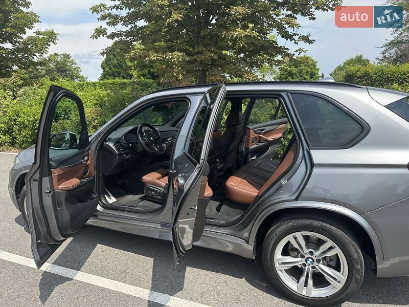 Внедорожник / Кроссовер BMW X5 2017 в Одессе