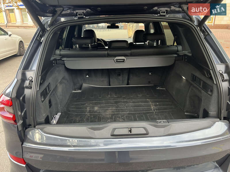 Внедорожник / Кроссовер BMW X5 2020 в Запорожье