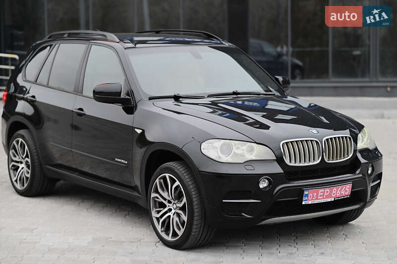 Внедорожник / Кроссовер BMW X5 2011 в Дубно