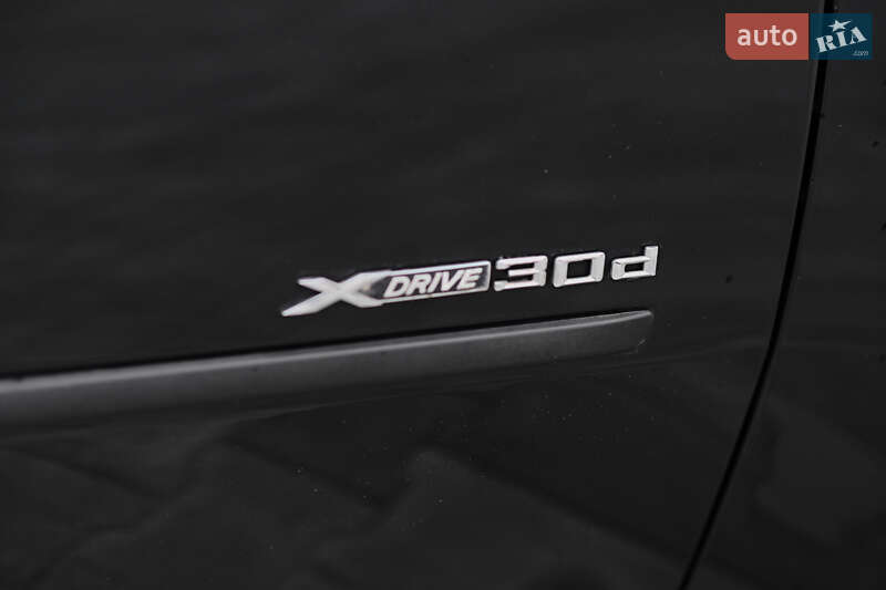 Внедорожник / Кроссовер BMW X5 2011 в Дубно