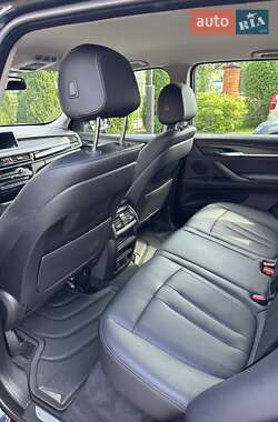 Внедорожник / Кроссовер BMW X5 2018 в 