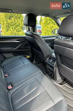 Внедорожник / Кроссовер BMW X5 2018 в 